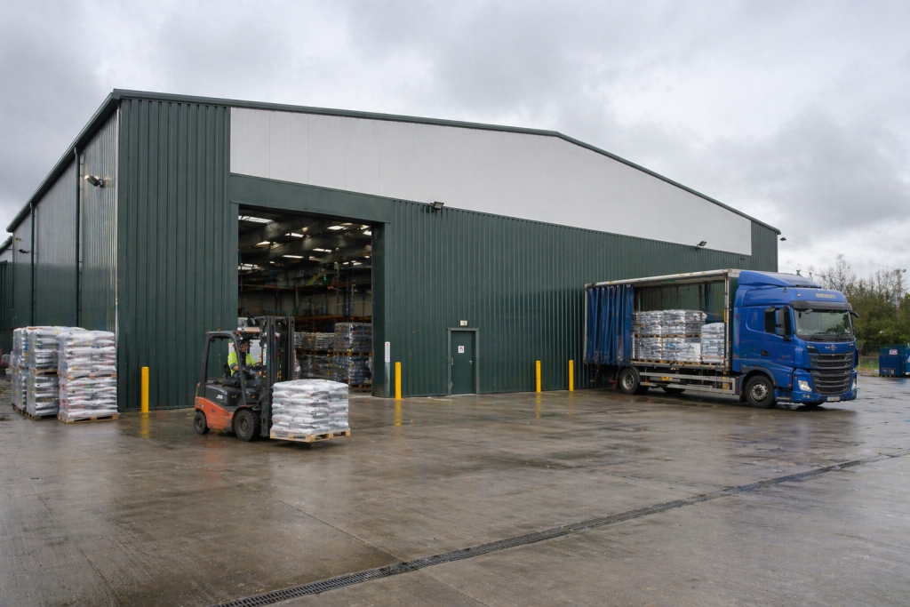 Temporary commercial building in use supporting ongoing operations on industrial site